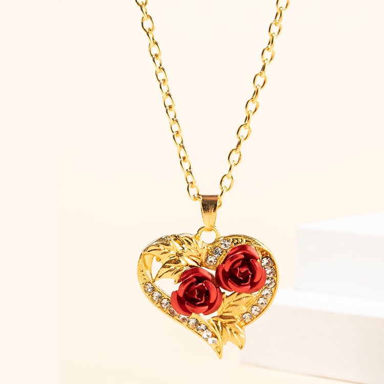 Vangogifts Red Roses Heart Shape Necklace for Women