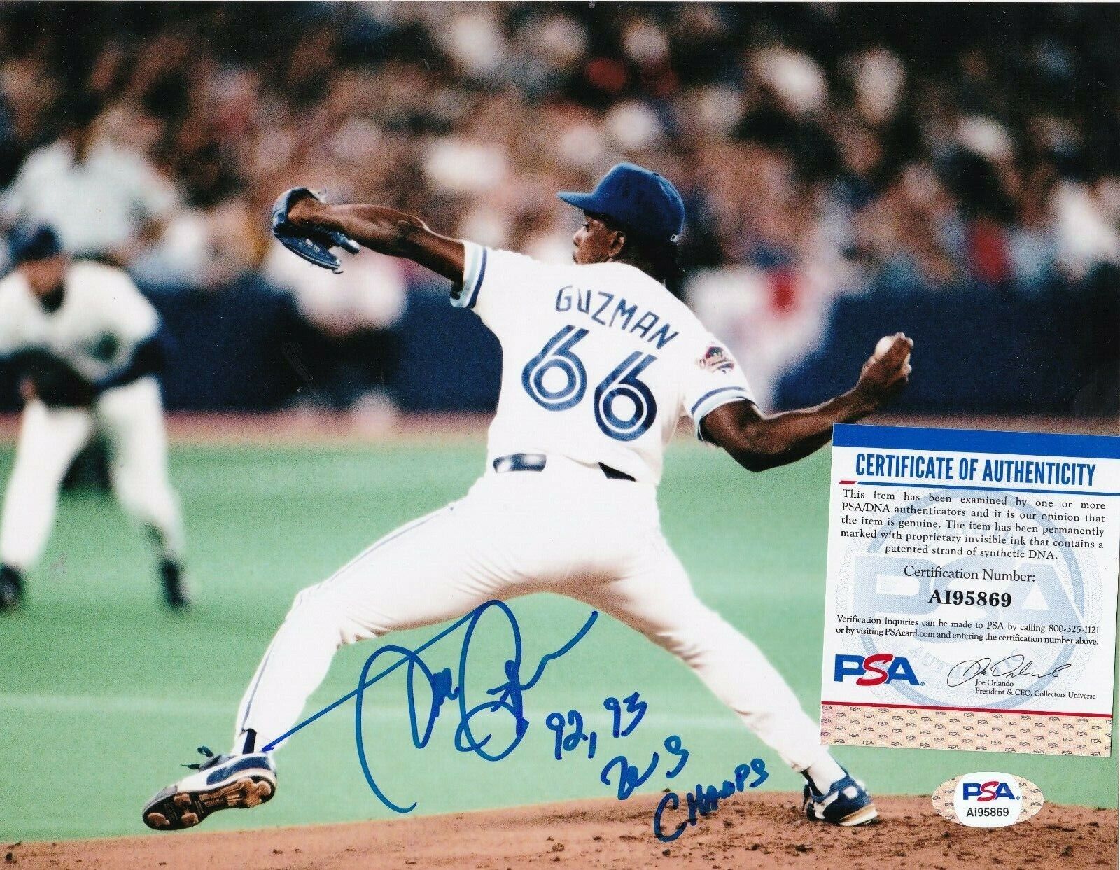 JUAN GUZMAN TORONTO BLUE JAYS 92,93 WS CHAMPS PSA AUTHENTICATED SIGNED 8x10