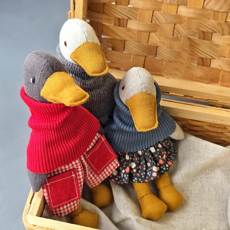 Adorable Goose Sewing Template Set - With Instructions