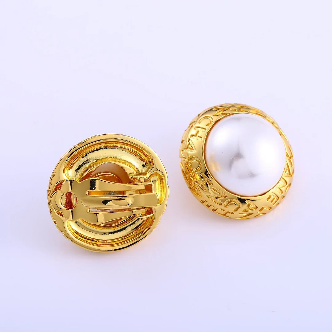 Gold-Tone Bezel-Set Akoya Pearl Clip-On Earrings-AW7001