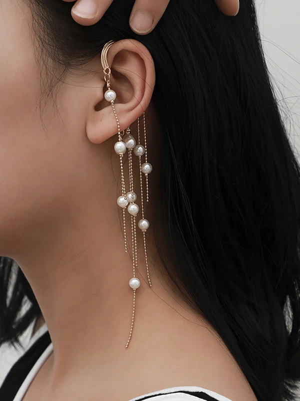 Stylish Beaded Decorated Tasseled Creativity Earrings