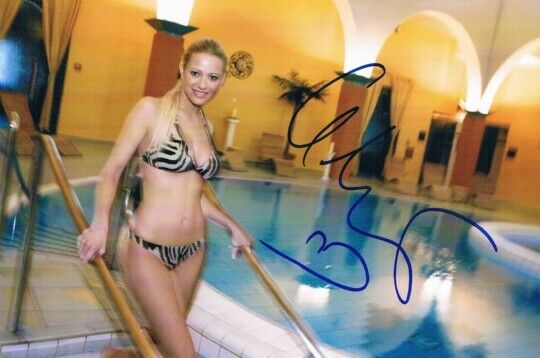 Christa Rigozzi genuine autograph 5x7