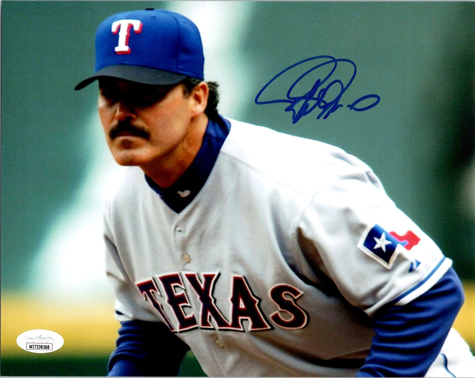 Rafael Palmeiro Signed 8x10 Photo Poster painting - Texas Rangers Up Close