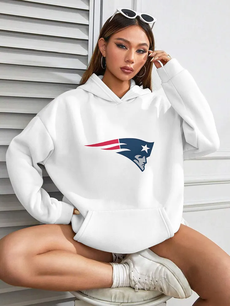 New England Patriots  Printed Hooded Pocket Pullover Hoodie
