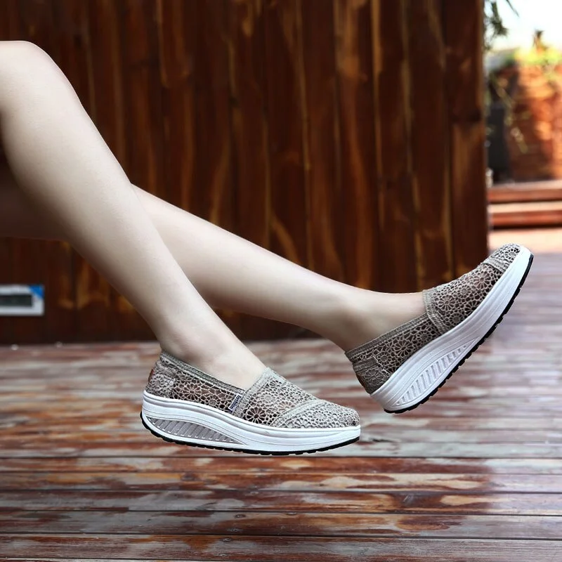 MWY Thick Platform Shoes Increased Breathable Leisure Shoes Rocking Shoes Zapatos Bajos De Mujer Lace Openwork Female Sneaker