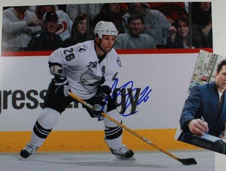 Martin St. Louis Autographed 11x14 Photo Poster painting w/ Proof Photo Poster painting - Tampa Bay Lightning