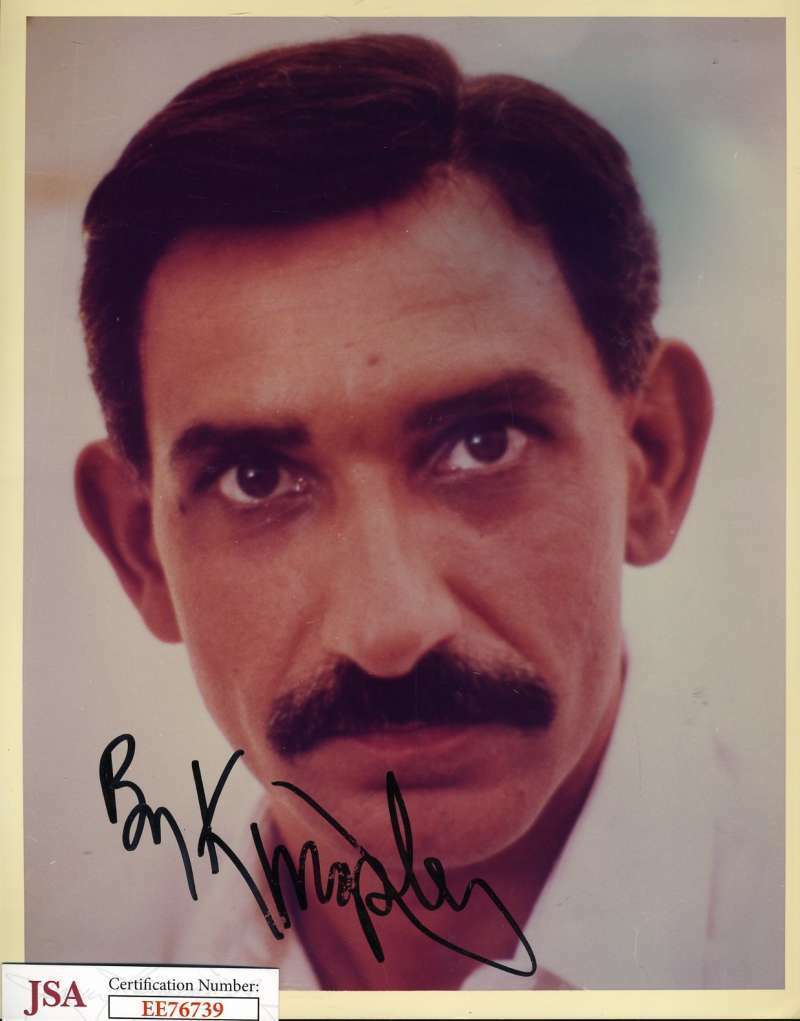 Ben Kinglsey Jsa Coa Hand Signed 8x10 Gandhi Photo Poster painting Autograph