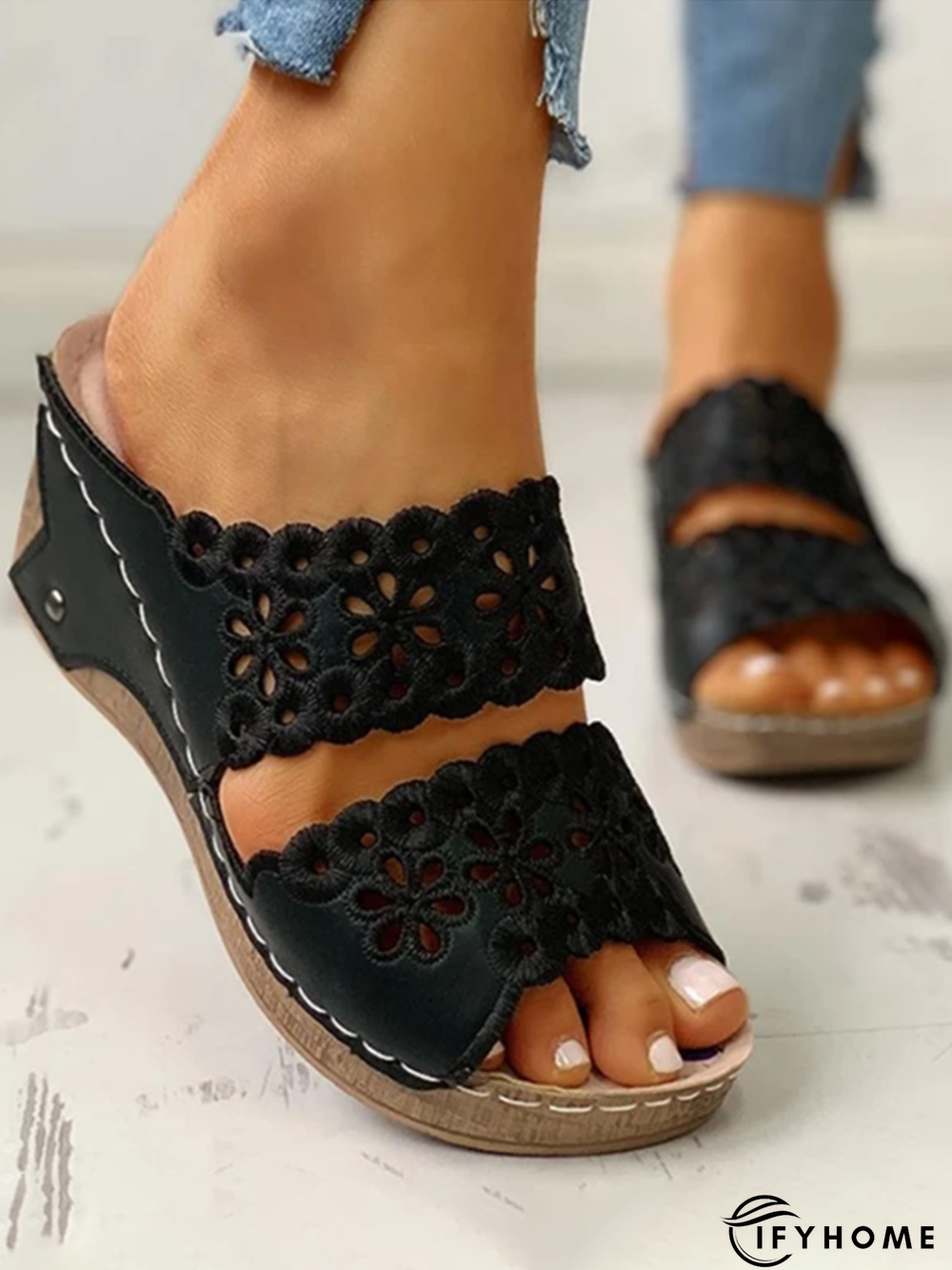 Embroidered Cutout Platform Wedge Slipper Sandals | IFYHOME