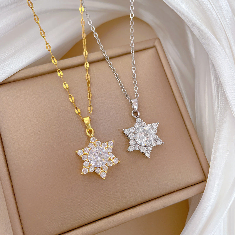 Micro-Inlaid Zircon Snowflake Cute Exquisite Micro-Inlaid Necklace Female Fashion Trend Clavicle Chain