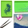 Magnetic Heart Shape Plastic Painting Locator Diamond Painting Tools (1)