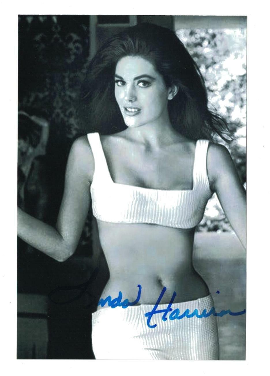 Linda Harrison Signed 4 x 6 Photo Poster painting Actress Planet Of The Apes Sexy D