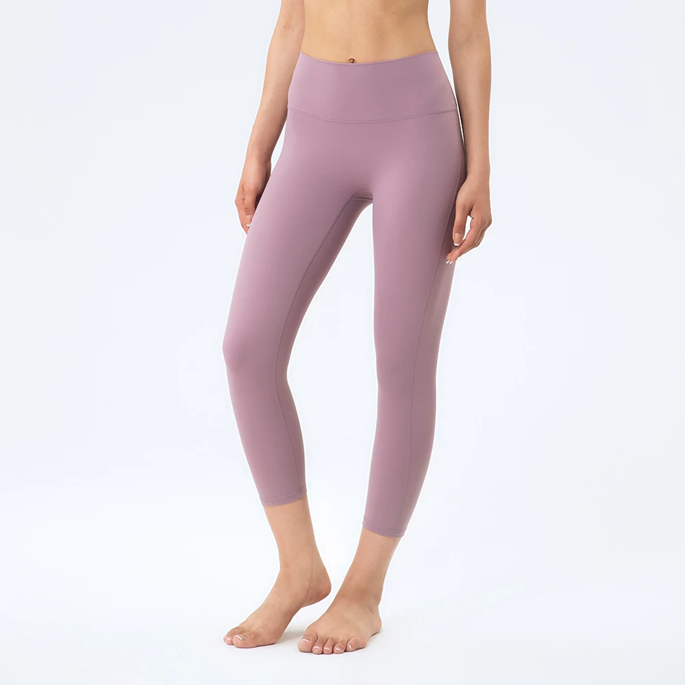 Hergymclothing comfortable capri leggings pockets