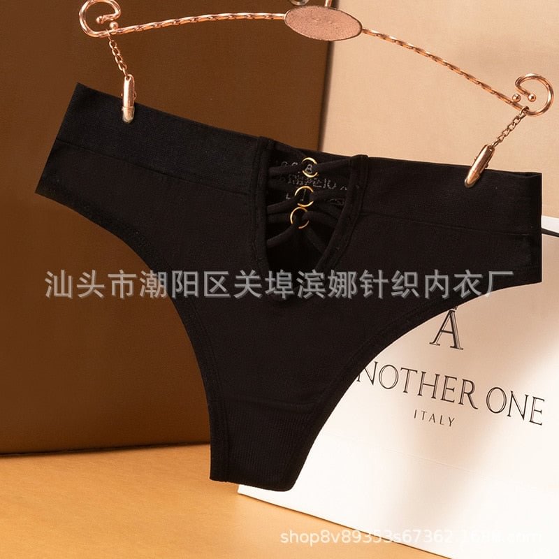 New Women's Thong Pants Sexy Solid Panties Fashion Hollow Out Comfort G-String Low Waist Seamless Underpants Female Lingerie