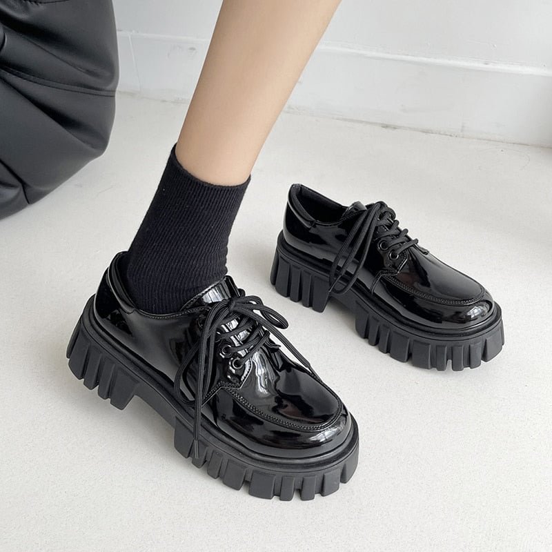 Patent Leather Platform Oxford Shoes For Women 2022 Spring Casual Lace Up Flats Woman Black Chunky Shoes Zapatillas Mujer
