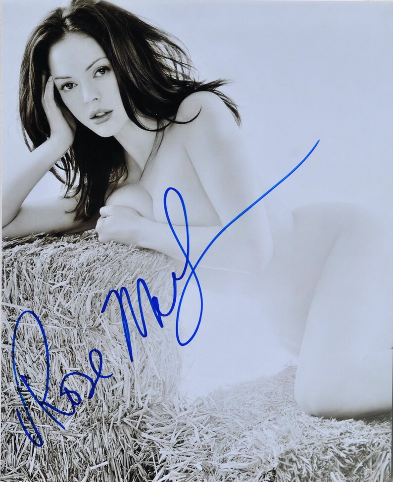 ROSE McGOWAN SIGNED Photo Poster painting Charmed Grindhouse Chosen Jawbreaker Encino Man wcoa