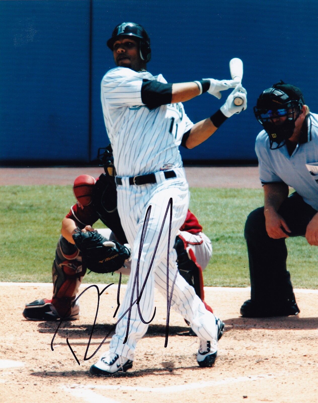 ROBERT ANDINO FLORIDA MARLINS ACTION SIGNED 8x10