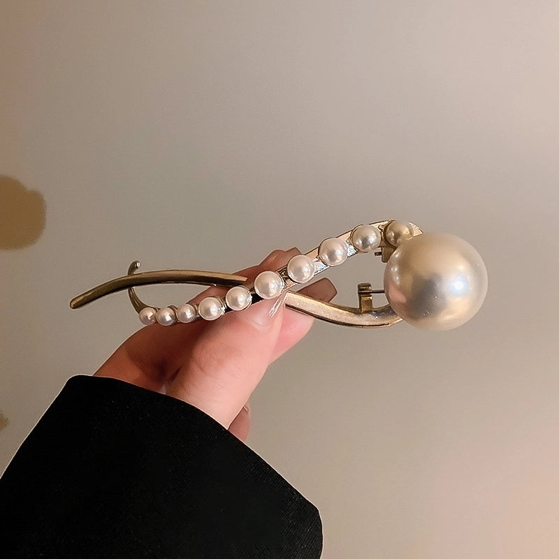 Elegant Fashion Geometric Flower Alloy Plating Inlaid Pearls Artificial Pearls Hair Clip