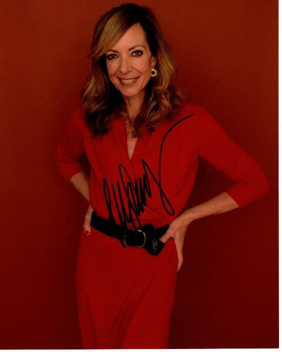 ALLISON JANNEY signed autographed TOUCHY FEELY BRONWYN 8x10 Photo Poster painting