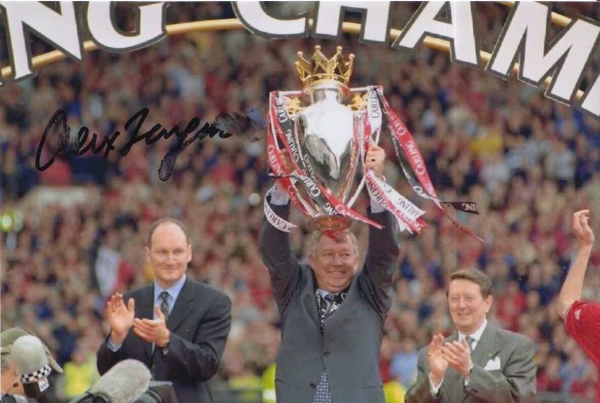 MANCHESTER UNITED HAND SIGNED ALEX FERGUSON 6X4 Photo Poster painting 2.