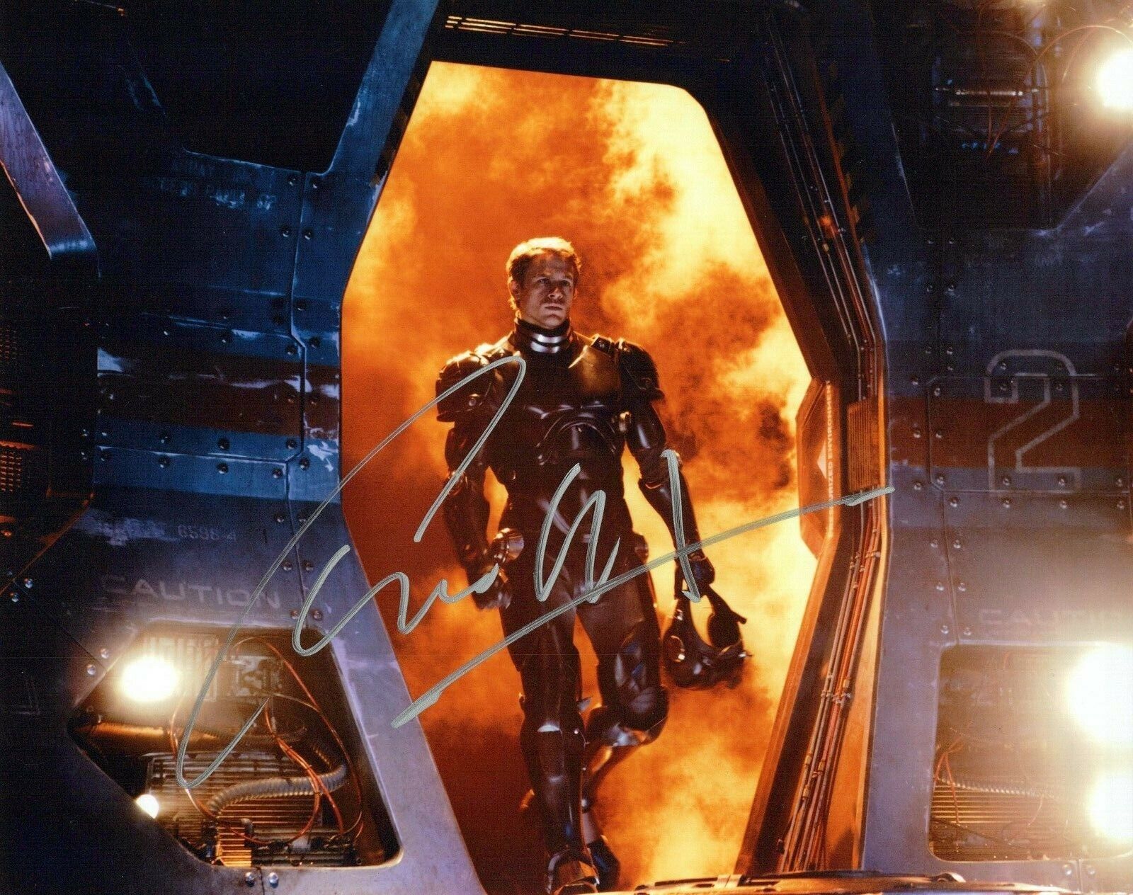 Charlie Hunnam Pacific Rim autographed Photo Poster painting signed 8x10 #4 Raleigh Becket