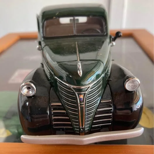 Dronehint 1941 Plymouth pickup truck diecastAmarillo TX