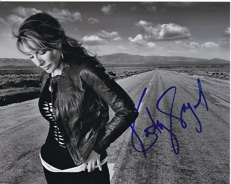 Katey sagal signed autographed sons of anarchy gemma teller morrow Photo Poster painting