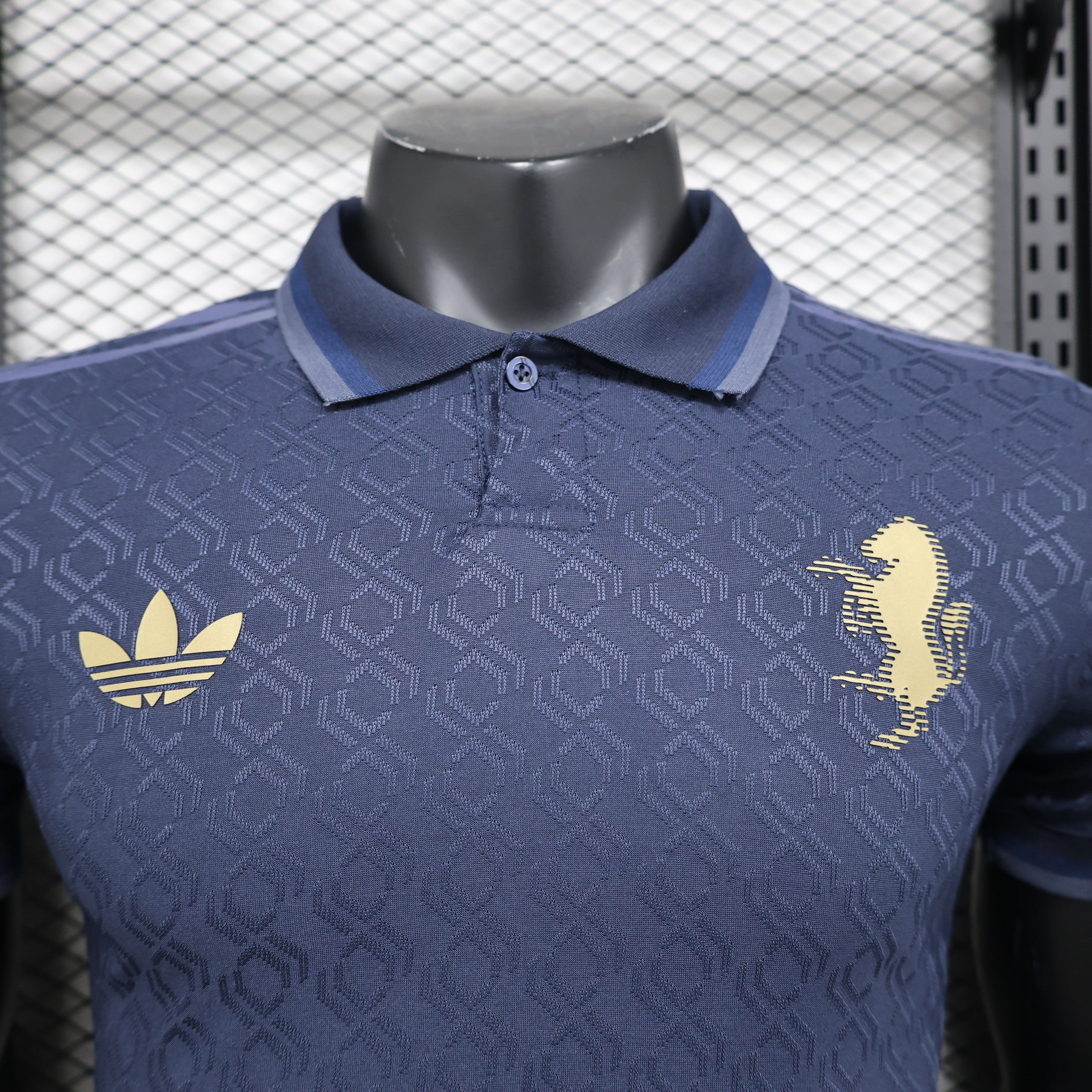 24/25 Juventus Third Away Player Version Men's Football T-Shirt 1:1 Thai Quality