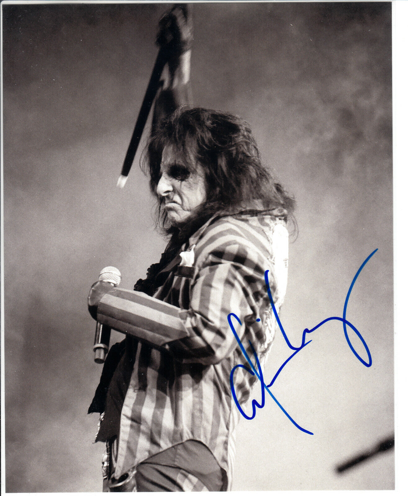 Alice Cooper Signed Autograph 8x10