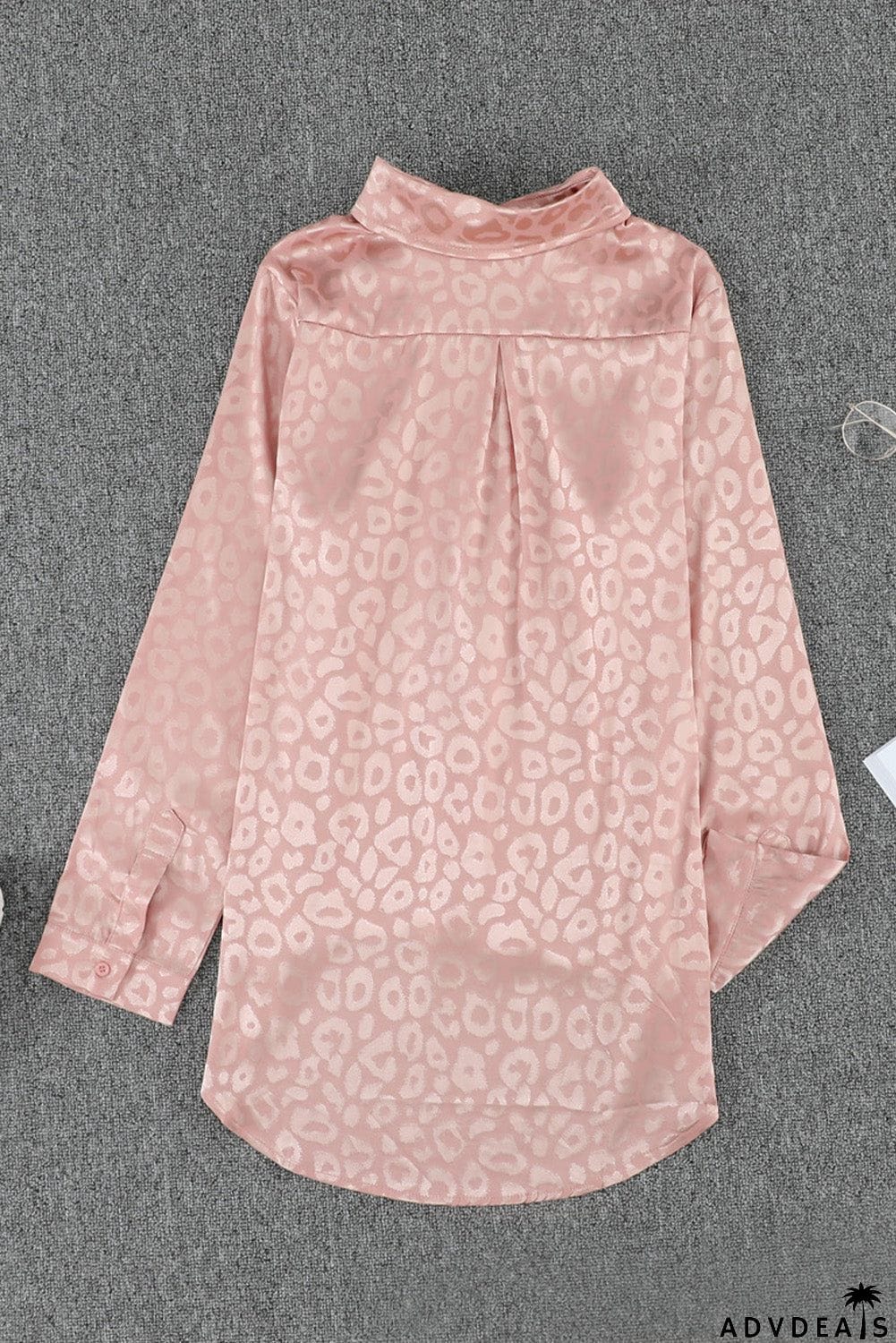 Turn-down Collar Embossed Button Shirt