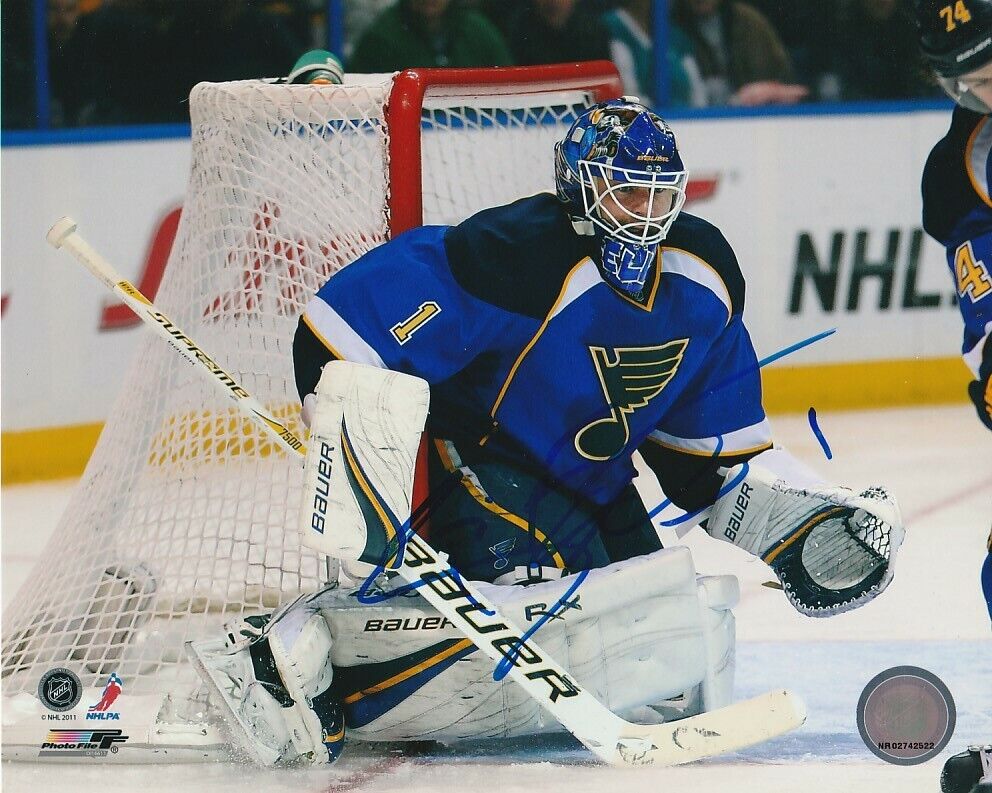 BRIAN ELLIOTT SIGNED ST.LOUIS BLUES GOALIE 8x10 Photo Poster painting #1 Autograph PROOF!