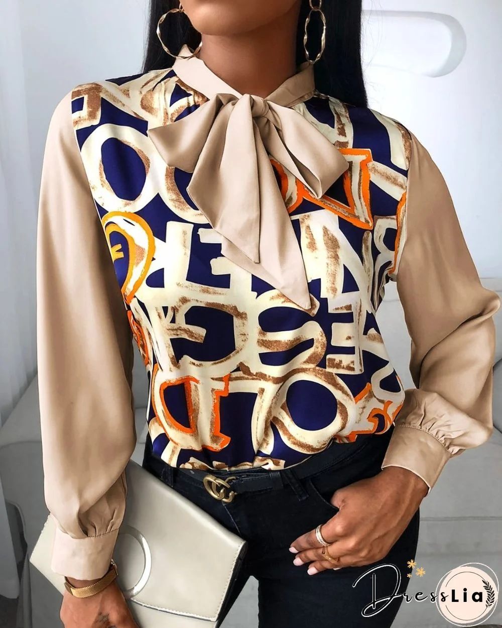 Letter Pattern Print Lantern Sleeve Shirt P13199