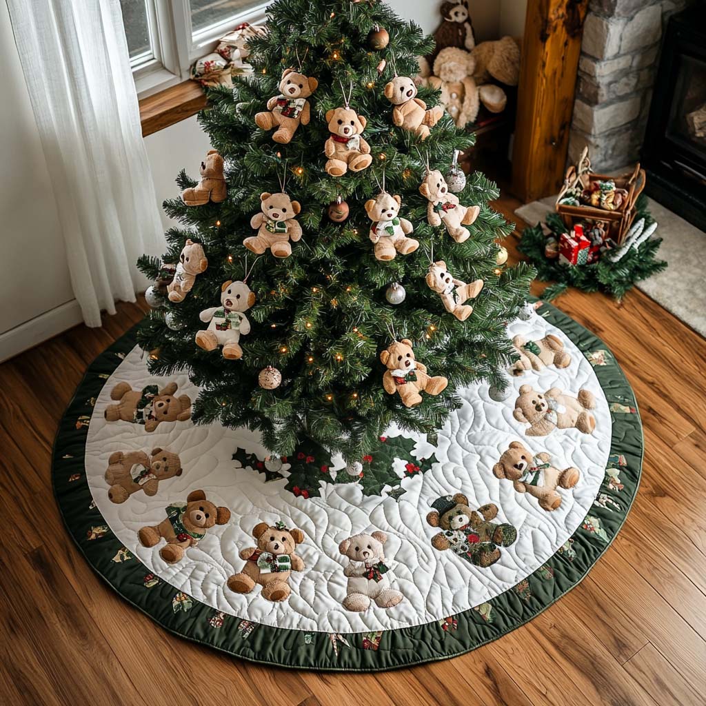 Festive Bear Gathering Christmas Quilted Tree Skirt NCU0NT2265