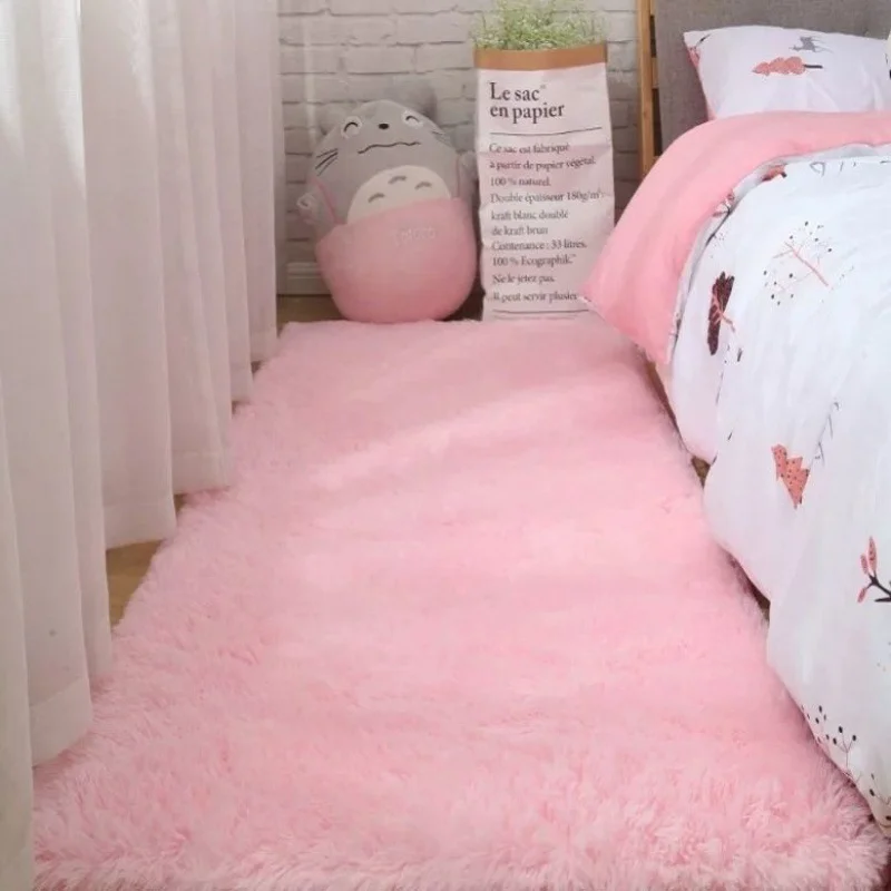 Fluffy Non Slip Bedside Carpet