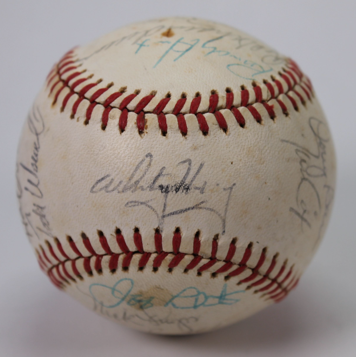 1985 St. Louis Cardinals team signed autographed baseball! Beckett BAS LOA! 9591