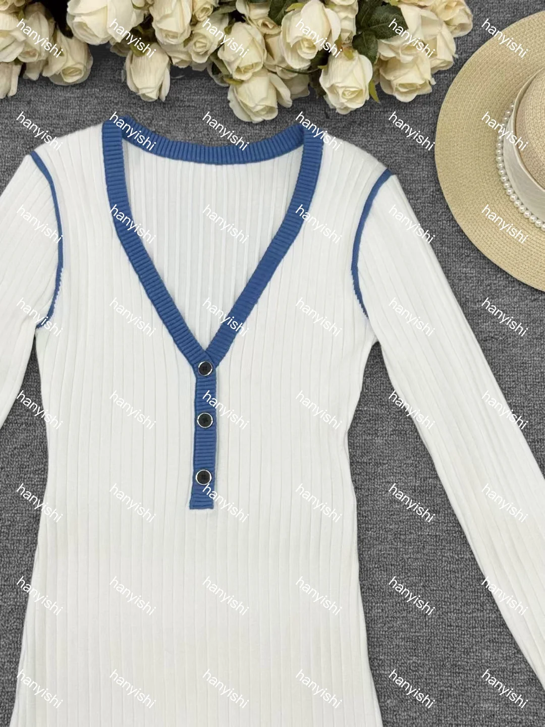 Nigikala Nigikala Autumn And Winter Women's Elegant Long-Sleeved Knitted Dress V-Neck Knitted Dress