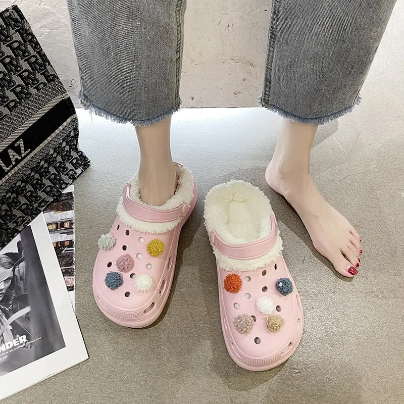 Winter Women Platform Plush Cartoon Slippers Woman Furry Thick Bottom Slides Girls Heighten Garden Shoes Female Hole Shoes Clogs