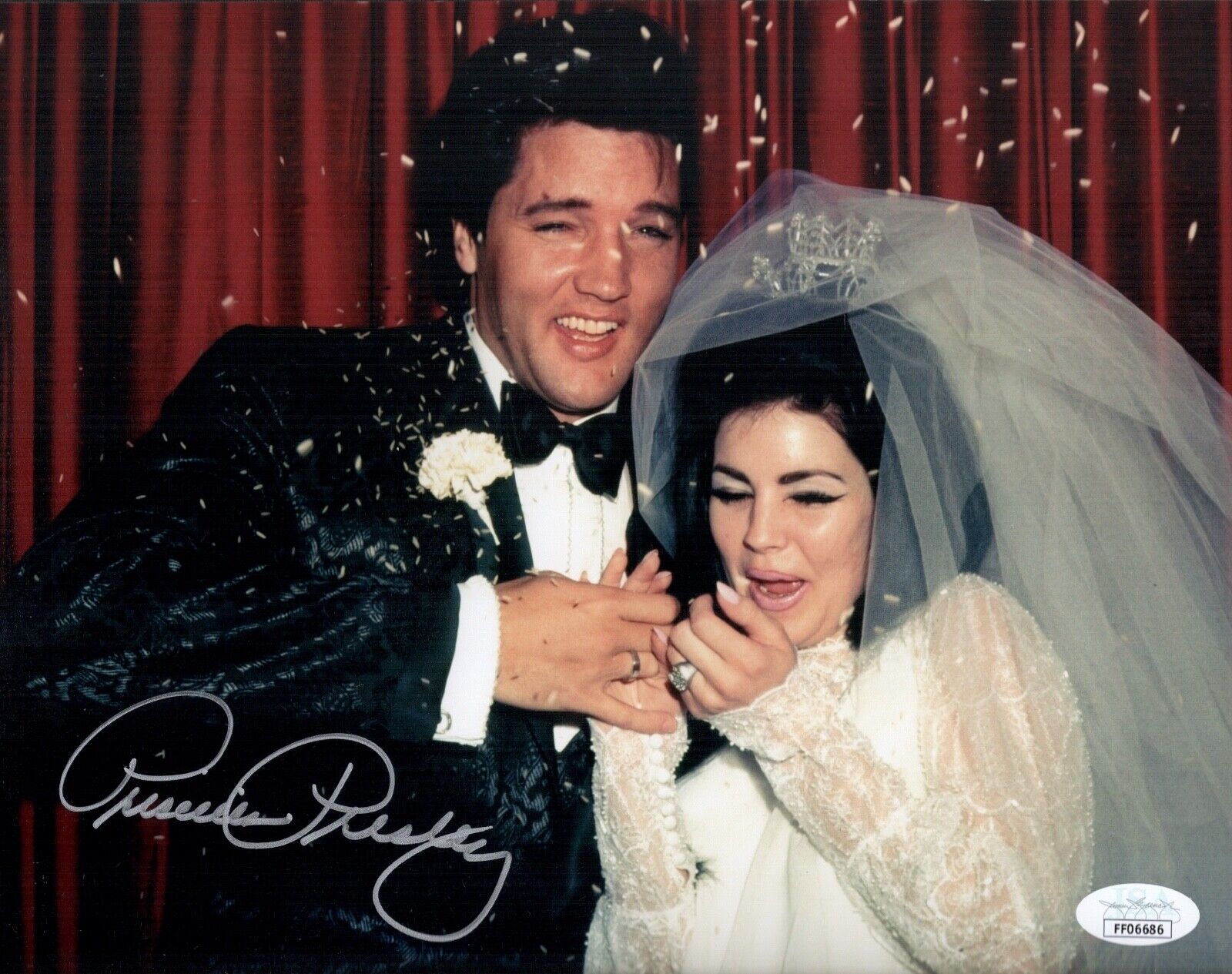 PRISCILLA PRESLEY Signed ELVIS WEDDING 8x10 Photo Poster painting IN PERSON Autograph JSA COA