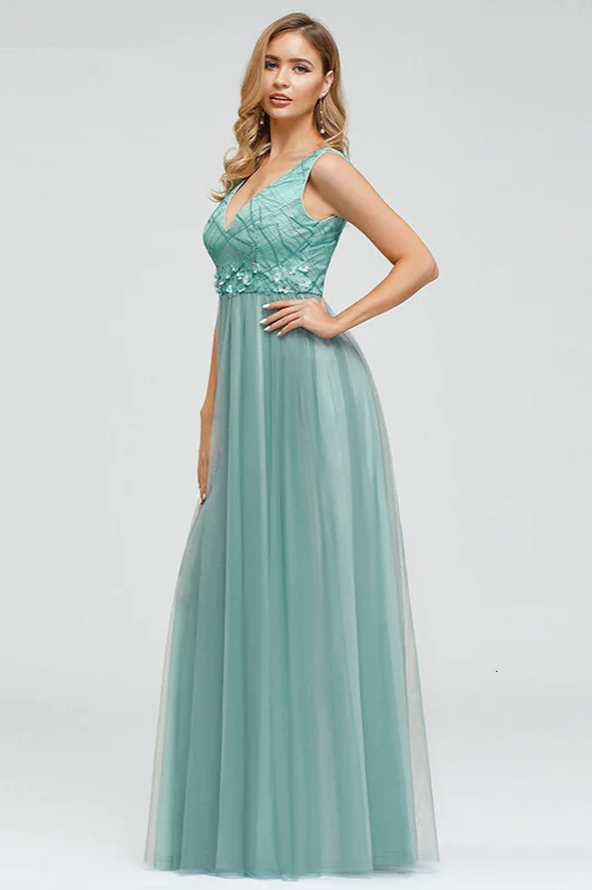 Elegant V-Neck Sleeveless Long Evening Gowns Tulle With Appliques
