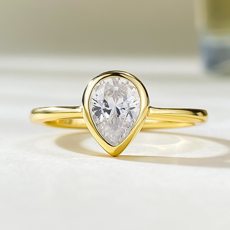 MIKAMU Jewelry: New Arrival - S925 Silver Gold-Plated 5*7 Pear-Shaped Diamond Ring, Exquisitely Versatile