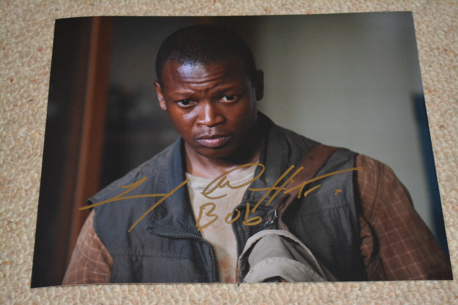 LAWRENCE GILLARD JR. signed autograph In Person 8x10 WALKING DEAD Bob