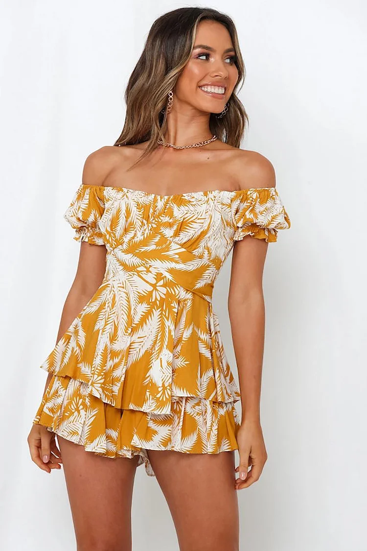 Off Shoulder Short Puffy Sleeve Tied Up Tiered Pleated Pattern Print Romper Playsuits