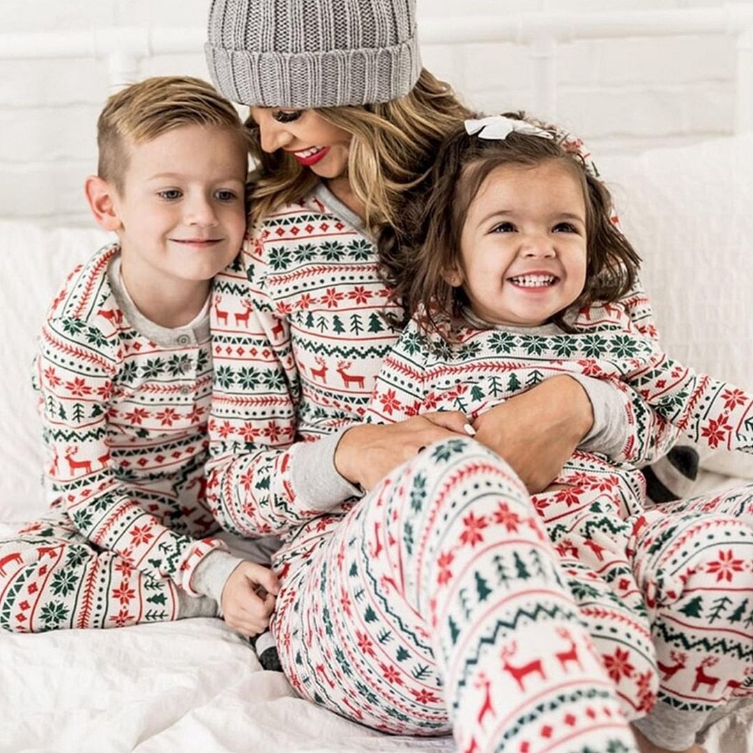 Christmas Tree and Reindeer Patterned Family Matching Pajamas Sets 2021、、sdecorshop