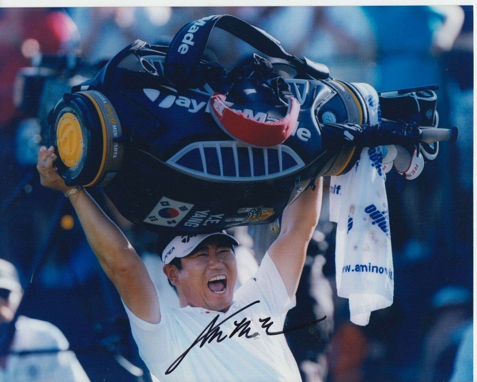 Y E Yang #2 8x10 Signed Photo Poster painting w/ COA Golf