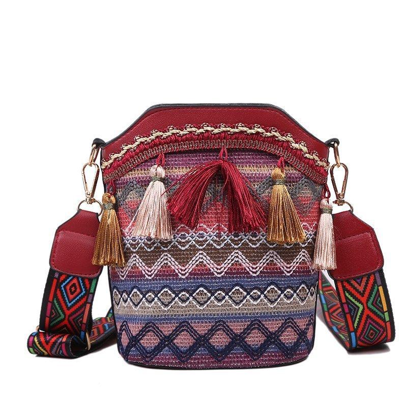 Ladies ethnic style personality one-shoulder messenger bag tassel bucket bag