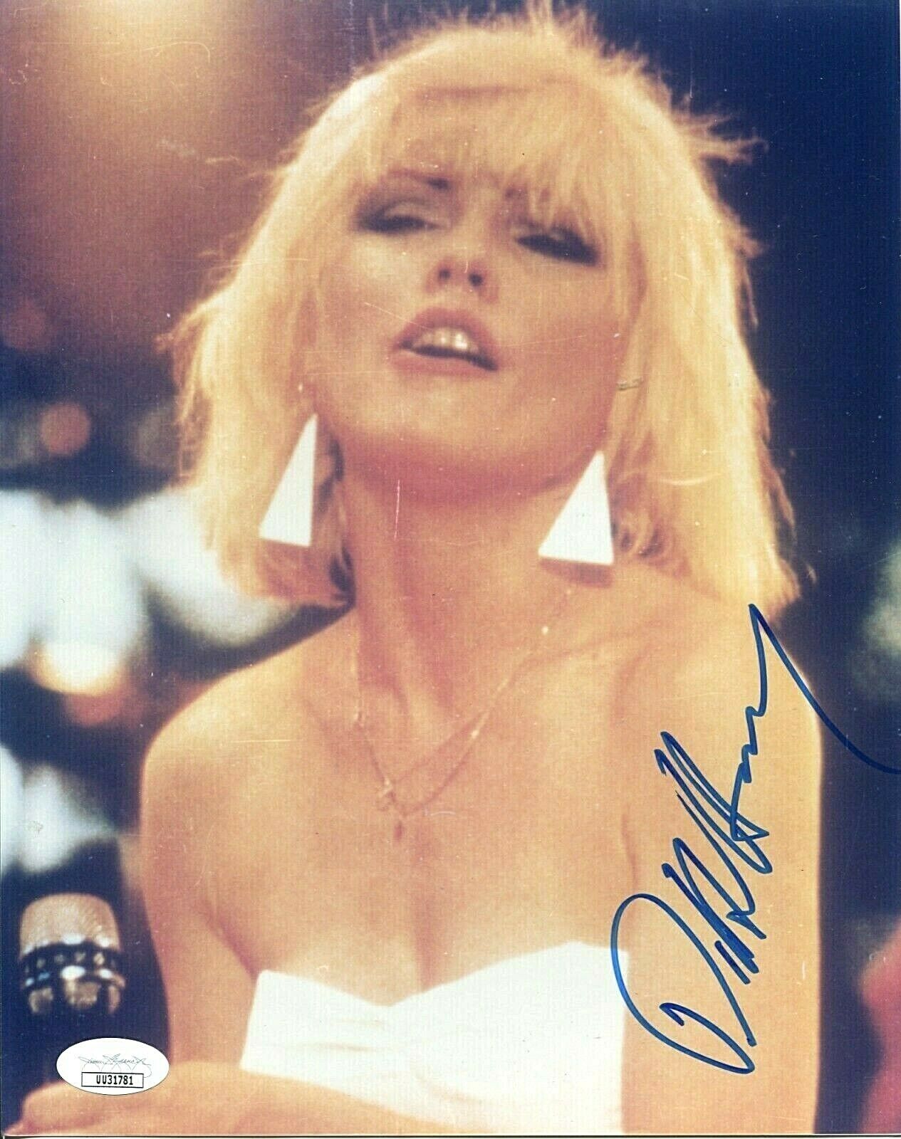 DEBBIE HARRY (Blondie) Autographed 8X10 color concert Photo Poster painting JSA COA PC 3100