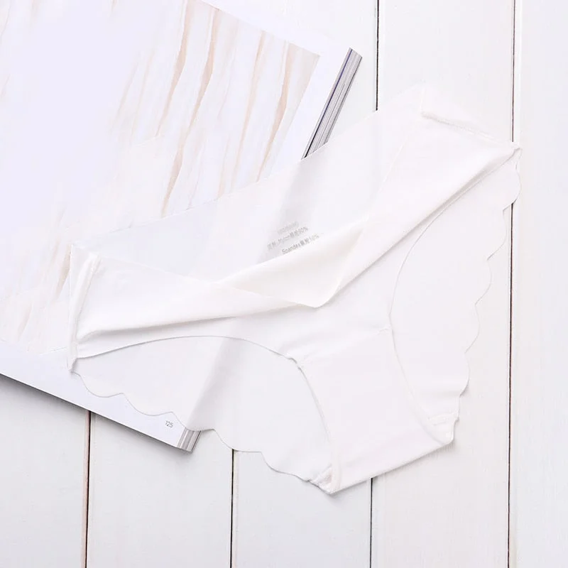 High Quality Women's Seamless Panties Solid Ultra-thin Panties Underwear Women's Sexy low-Rise Ruffles Briefs Lingerie New