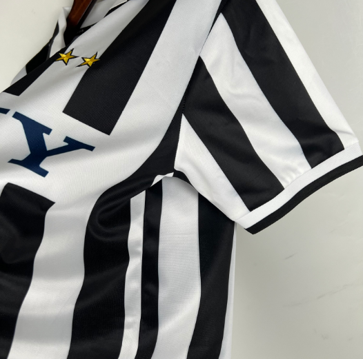 Retro Juventus 96/97 Home Football Shirt Thai Quality