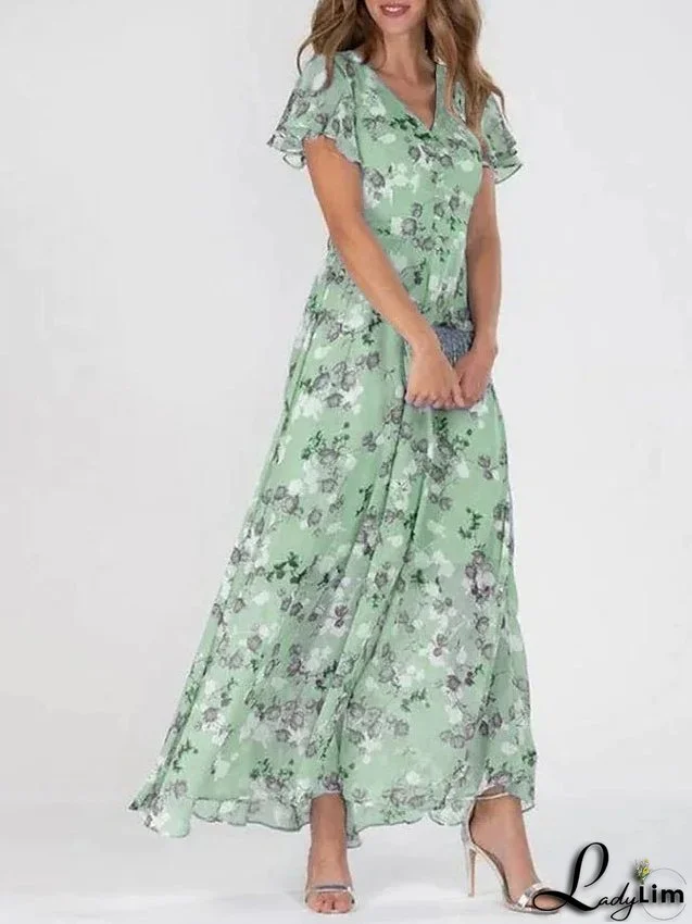 Fashionable and Minimalist winter Dress