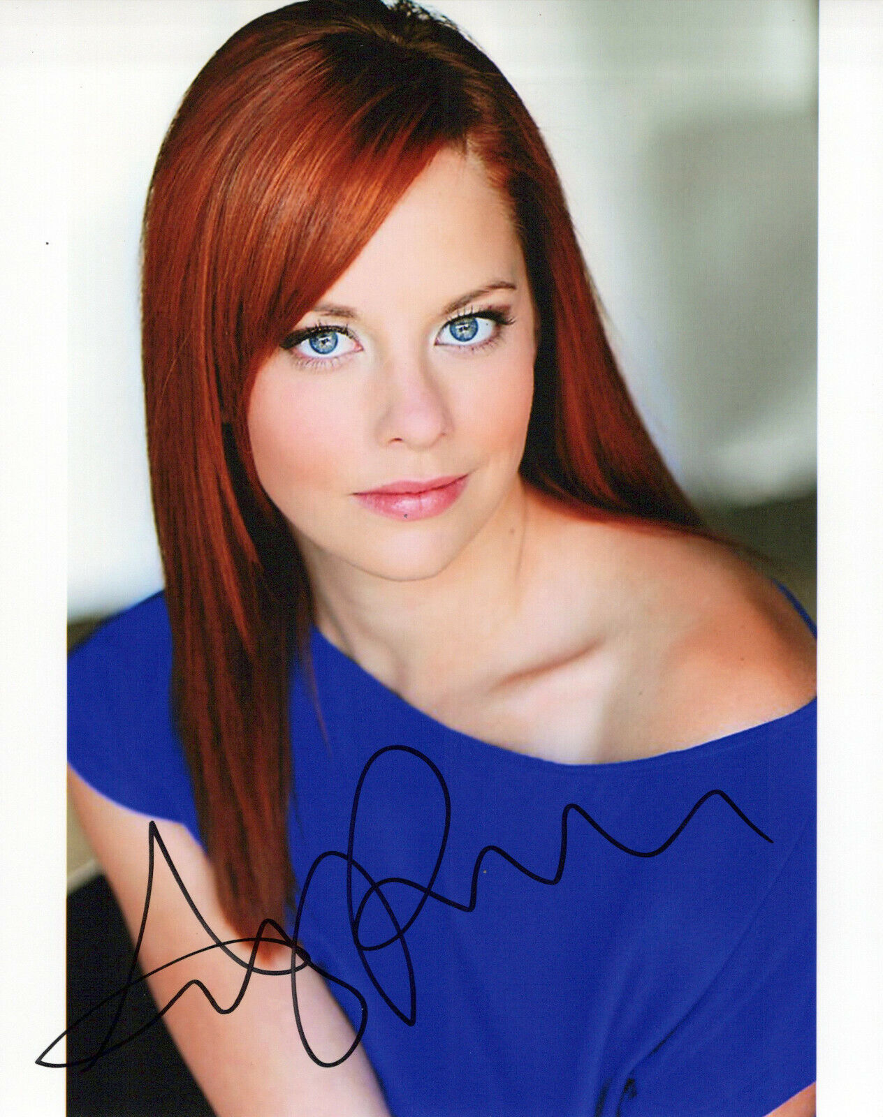 Amy Paffrath glamour shot autographed Photo Poster painting signed 8x10 #8