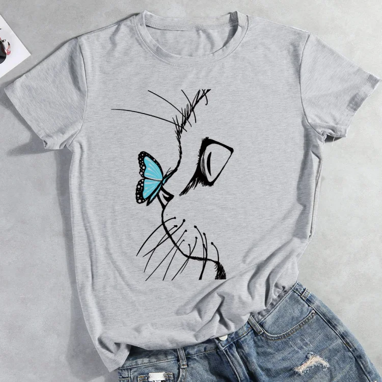 PSL - Boop! Butterfly on a kitten nose  T-shirt Tee -012547